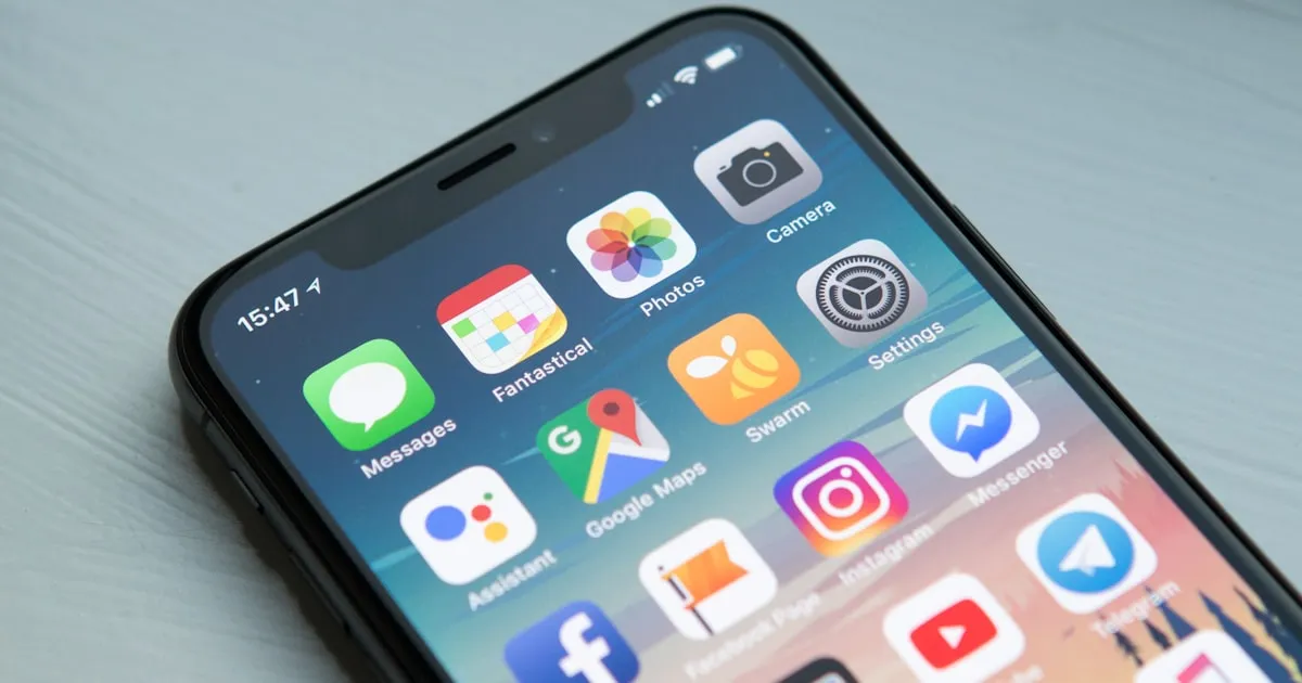 Recall Telefonico vs SMS vs Email: Quale Canale Funziona Meglio?